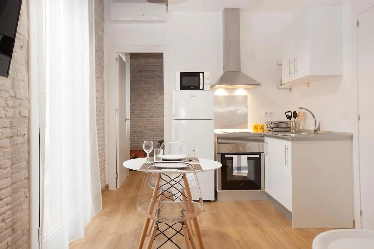 Flat With Balcony Next To The Beach, Sv Barcelona